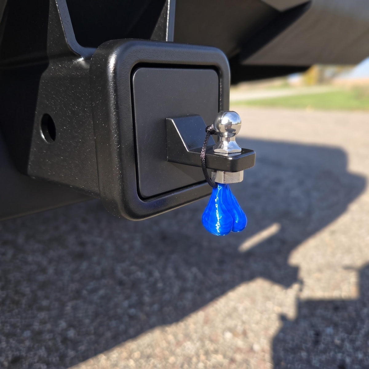 Truck Nuts Hitch Insert – Mini Trailer Hitch Gag Gift